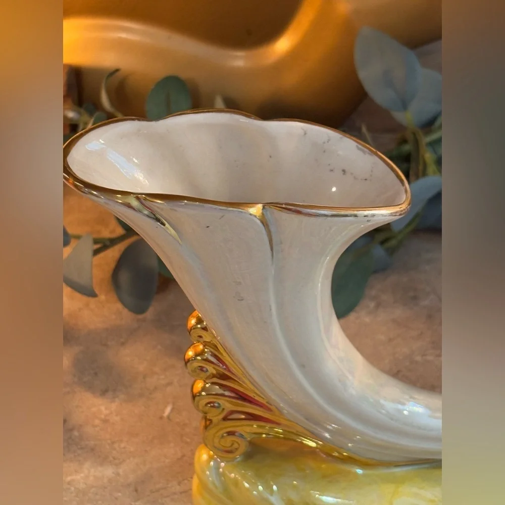 Vintage Horn O' Plenty Cornucopia Vase, Creamy White, 1940s Era